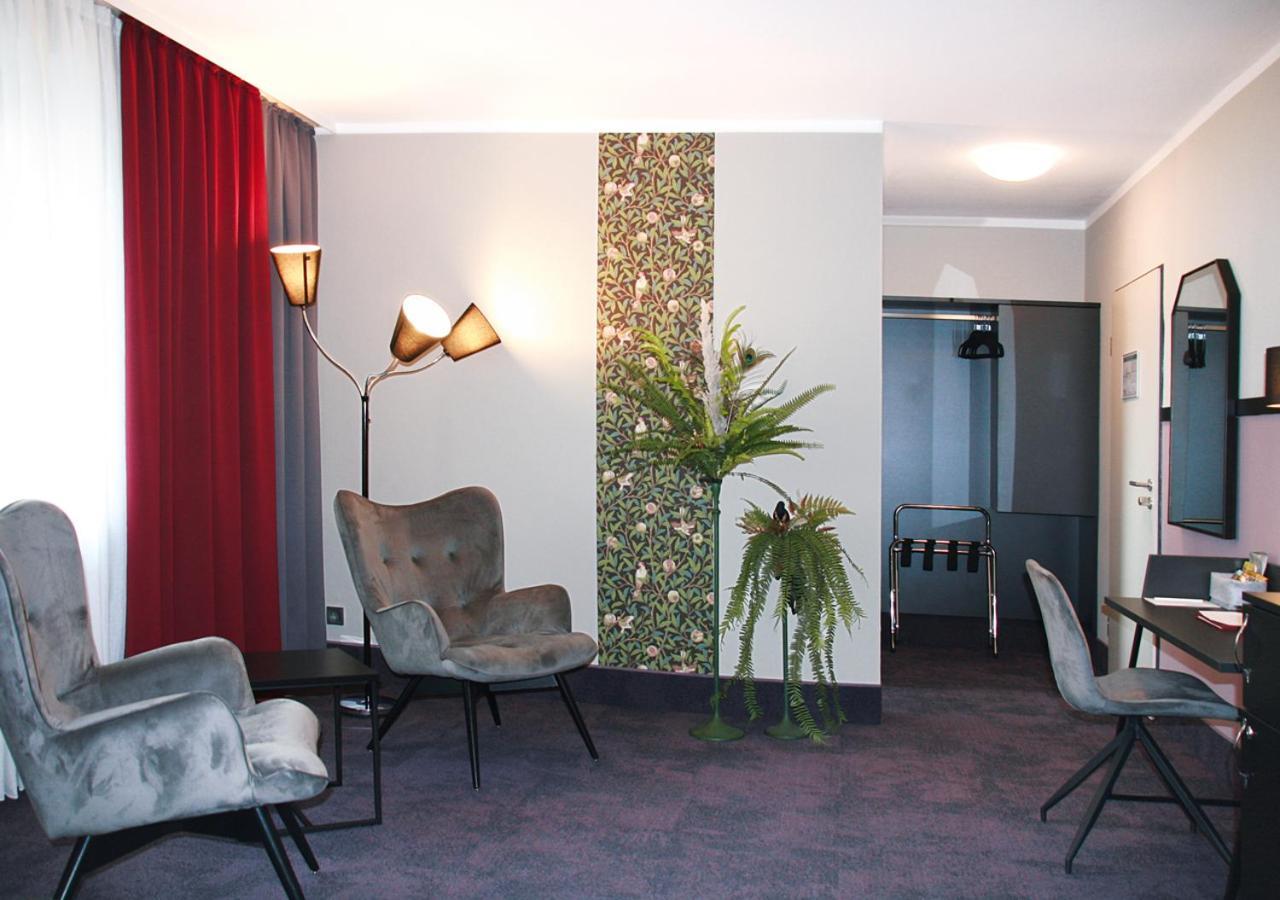 Avia 4* Regensburg